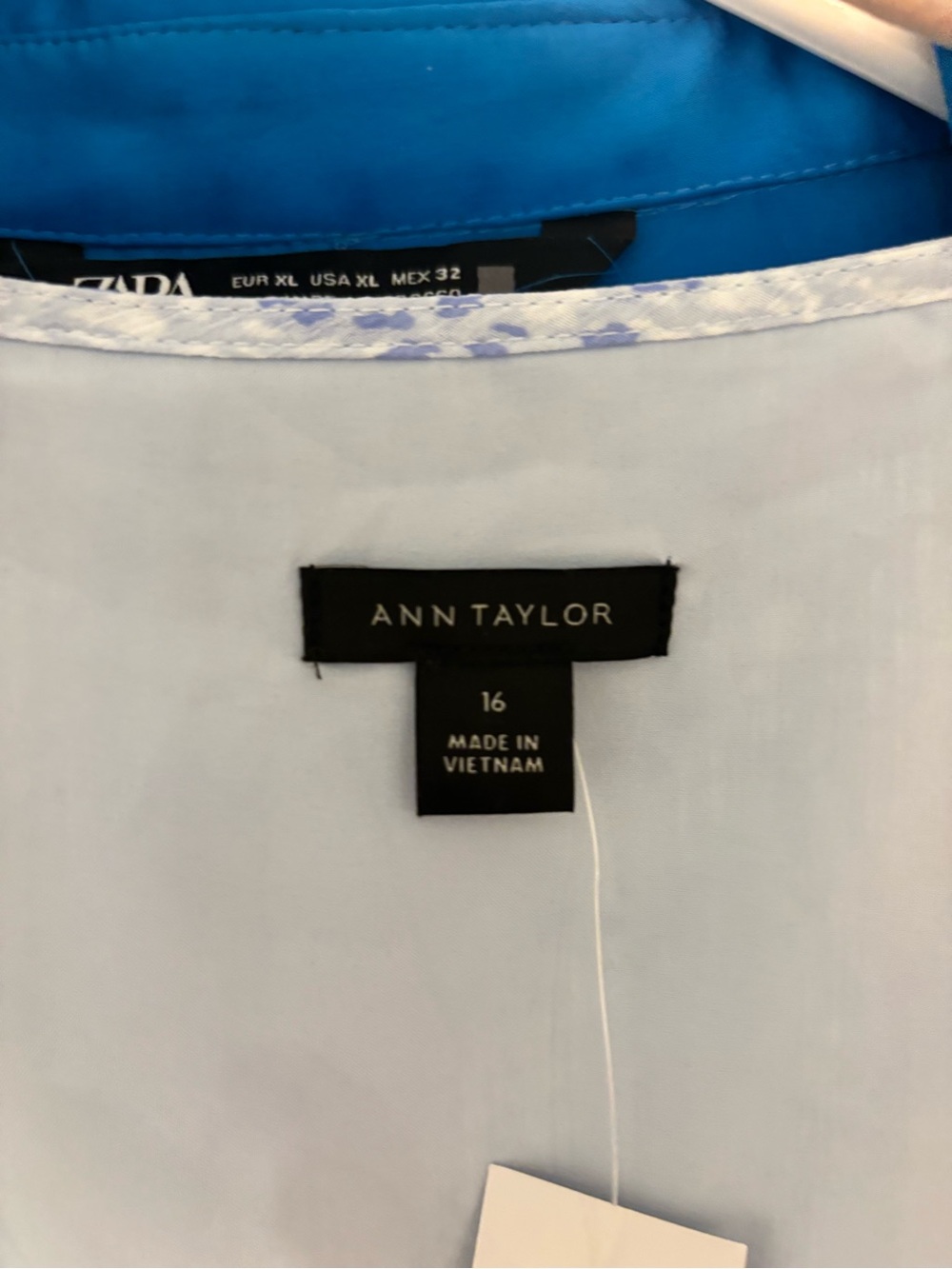 Ann Taylor Two-Tone Floral Wrap Midi Dress in Light Blue and Lilac NWT - Picture 2 of 2